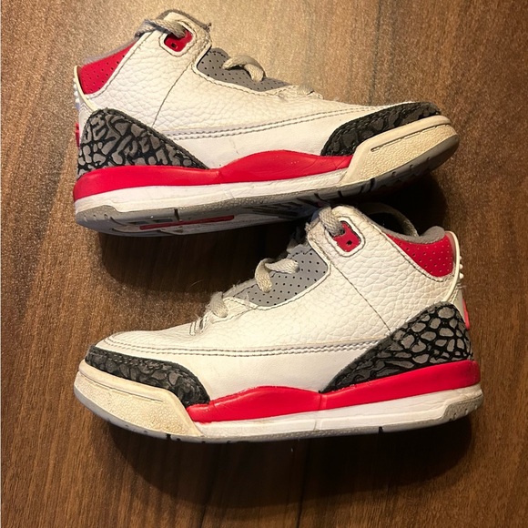 Jordan Other - Nike air Jordan 3 retro fire 8C